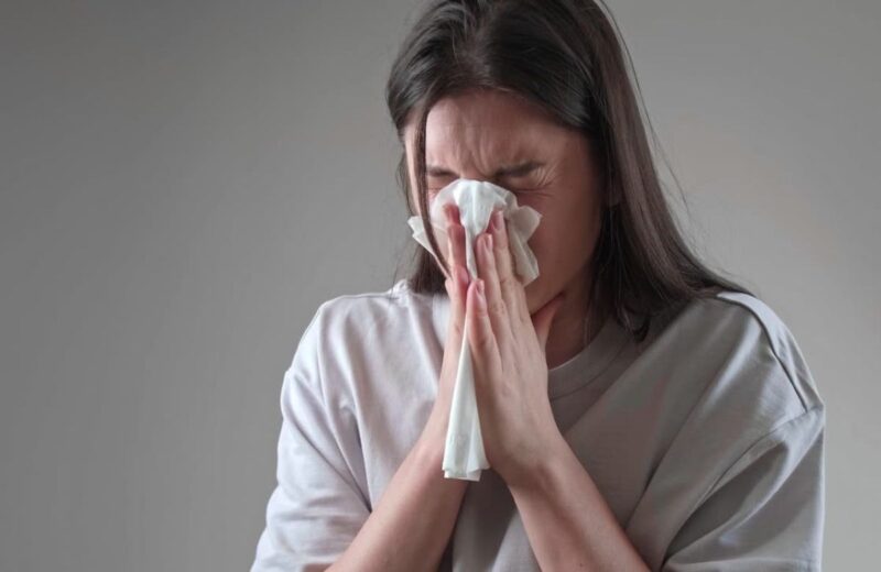 Sinusitis je upala sinusa koja izaziva zapušen nos, bol i smanjenu koncentraciju kod odraslih.