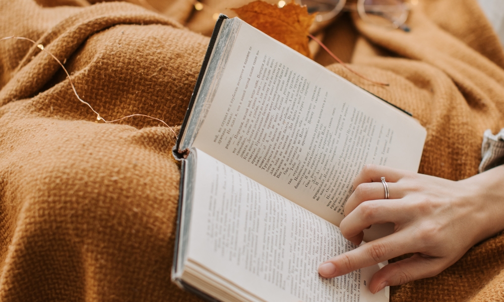 čitanje knjige pred spavanje